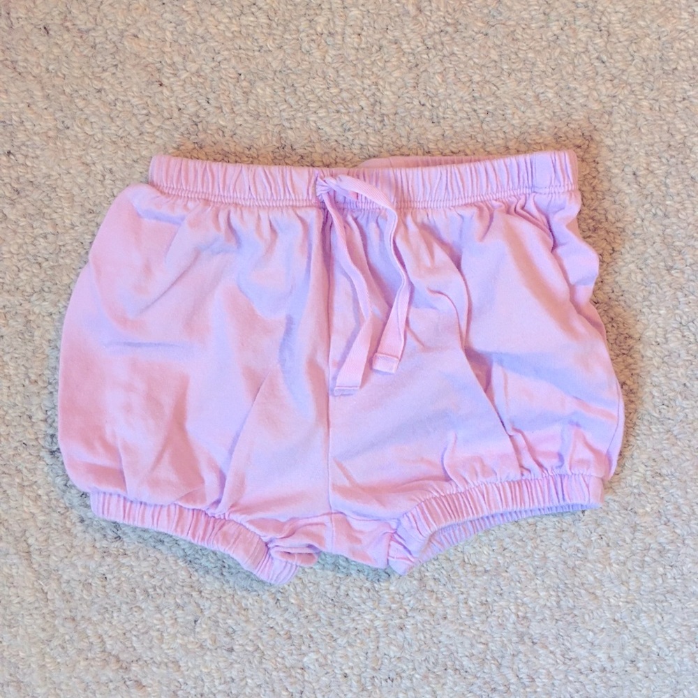 Girl’s GAP Shorts in size 2T